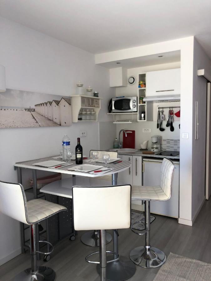 Charmant Studio A Cros De Cagnes Zewnętrze zdjęcie