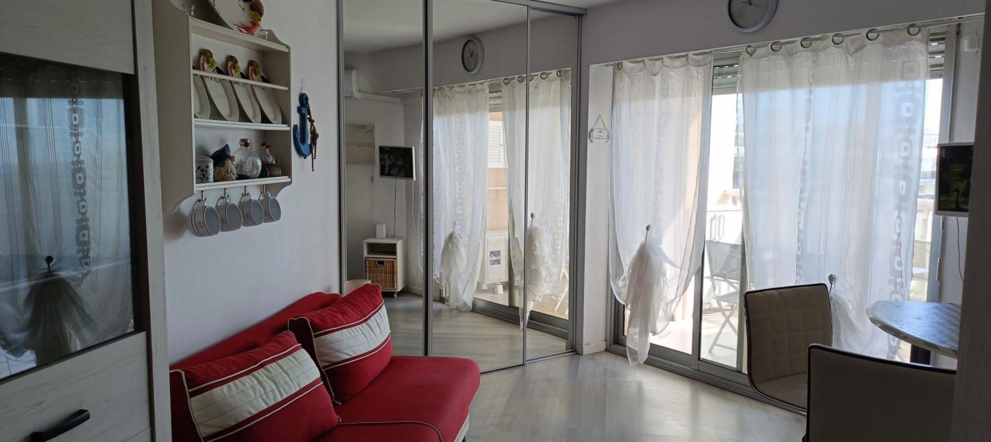 Charmant Studio A Cros De Cagnes Zewnętrze zdjęcie